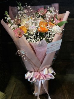 画像2: 店長におまかせ花束１００００円